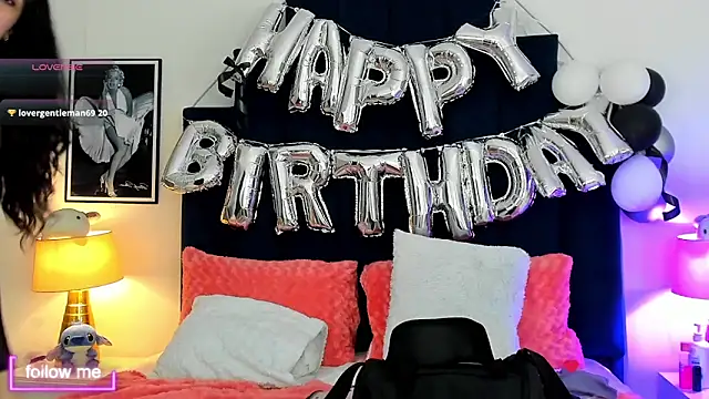 KyleRosee online show from October 14, 1:45 pm