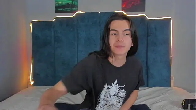 sky link  online show from October 17, 8:33 pm