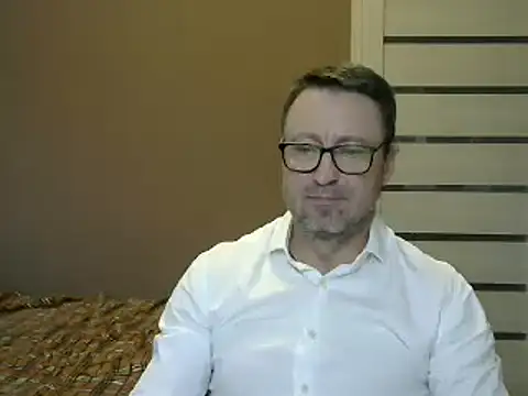 Snapshot of HarrySnake chatting on December 25, 10:17 am HarrySnake online show from December 25, 10:17 am