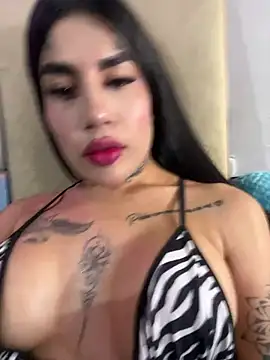 saragill323 online show from February 27, 8:20 pm