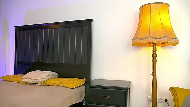 Yanira Muslim online show from February 25, 5:06 am