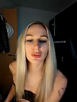 Liana Lou online show from January 5, 11:26 am