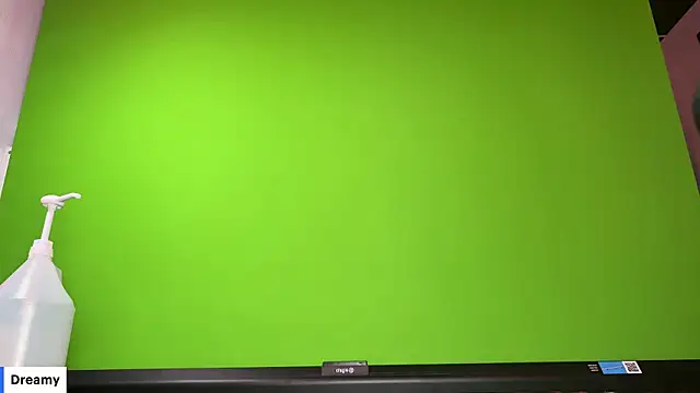 Snapshot of Theonlydreamybull chatting on February 5, 3:23 am Theonlydreamybull online show from February 5, 3:23 am