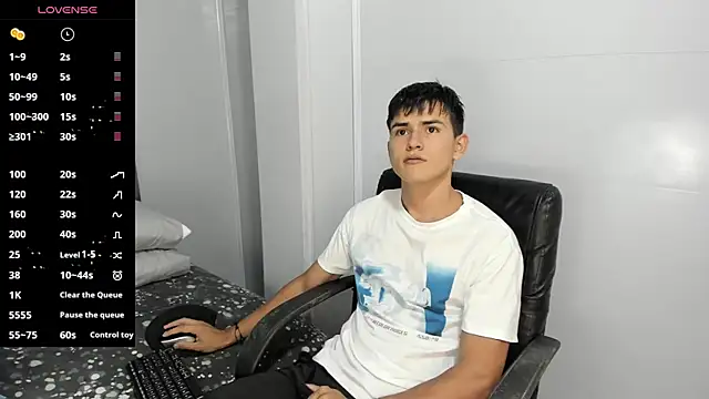 Jacobb Lee online show from January 13, 7:53 pm