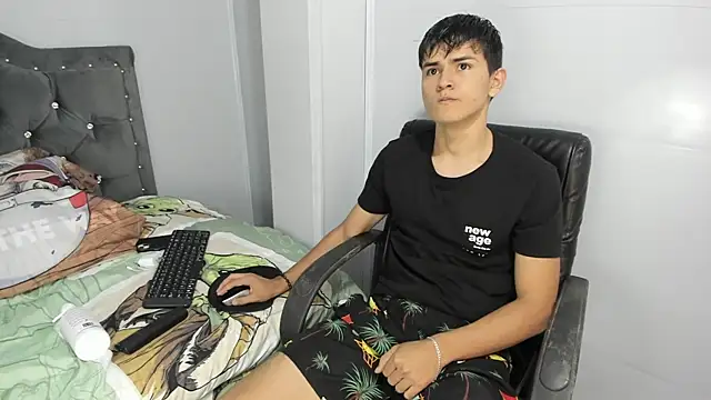 Jacobb Lee online show from January 31, 1:45 pm