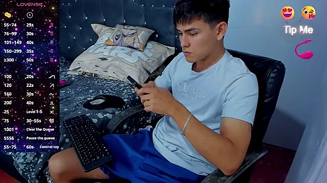 Snapshot of Jacobb_Lee chatting on September 23, 8:45 pm Jacobb Lee online show from September 23, 8:45 pm