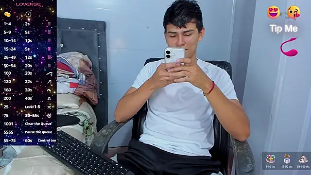 Jacobb Lee online show from January 17, 9:18 pm