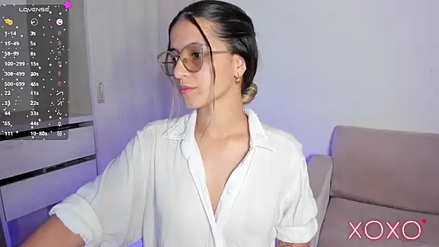 Lilacutte  online show from March 7, 8:33 am