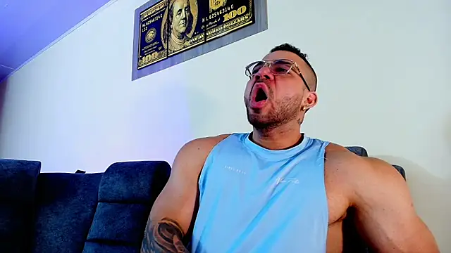 JeremyLowe online show from October 22, 6:07 pm