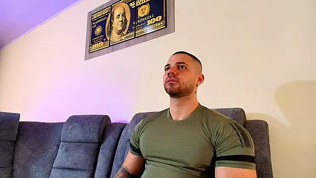 JeremyLowe online show from January 9, 8:32 pm