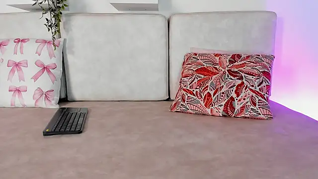 Malka Burning online show from February 16, 11:26 pm