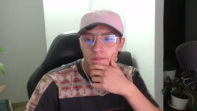 jay dimarco2 online show from January 5, 11:08 pm