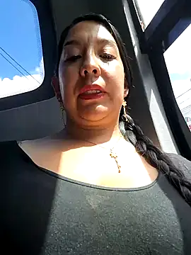 Bella keny online show from December 6, 5:11 pm