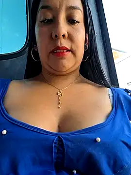 Bella keny online show from January 8, 8:29 pm