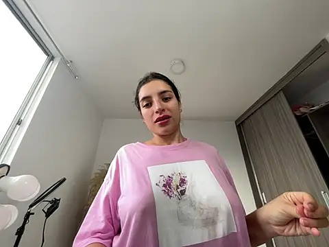 dakota le online show from May 19, 9:54 pm