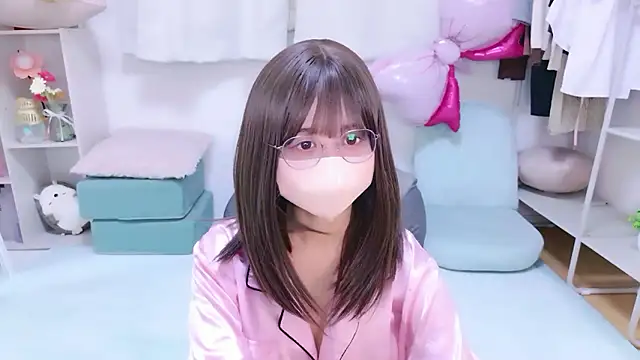 chihiro ri online show from May 1, 6:01 pm