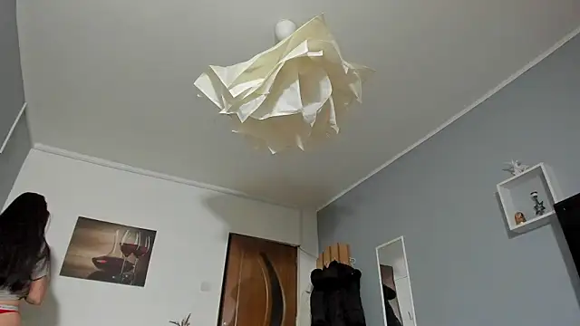 SexxyMeriem online show from April 1, 8:06 pm