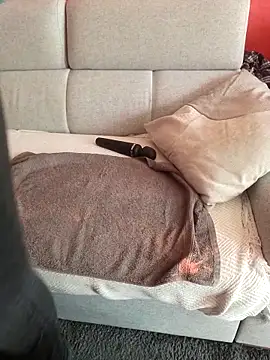 Snapshot of cruellaculdenfer67 chatting on September 30, 8:19 am cruellaculdenfer67 online show from September 30, 8:19 am