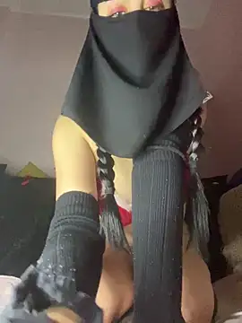 Jumanaa online show from February 13, 8:05 pm