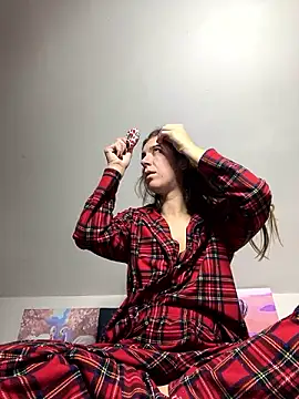 Snapshot of ur_pleasure_ chatting on December 5, 9:17 pm ur pleasure online show from December 5, 9:17 pm