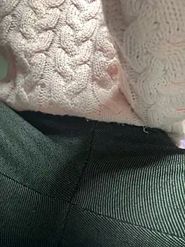 Snapshot of ur_pleasure_ chatting on December 12, 6:31 pm ur pleasure online show from December 12, 6:31 pm