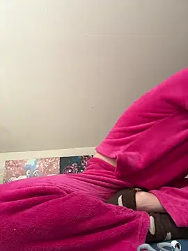 Snapshot of ur_pleasure_ chatting on February 8, 1:44 pm ur pleasure online show from February 8, 1:44 pm