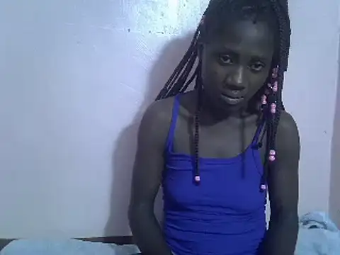 Snapshot of Petite_rider chatting on February 7, 6:45 pm Petite rider online show from February 7, 6:45 pm