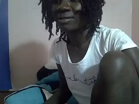 Snapshot of Petite_rider chatting on February 24, 2:48 pm Petite rider online show from February 24, 2:48 pm