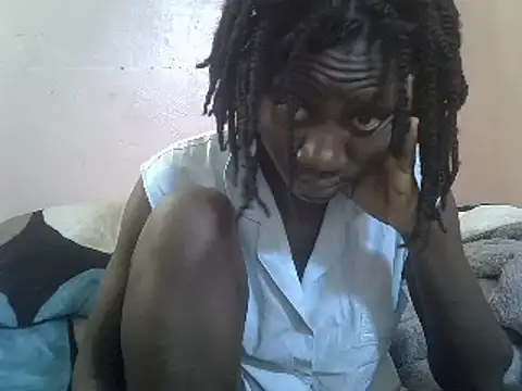 Snapshot of Petite_rider chatting on March 17, 12:35 pm Petite rider online show from March 17, 12:35 pm