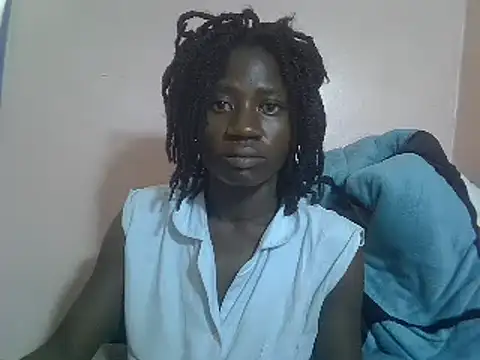 Snapshot of Petite_rider chatting on March 19, 7:40 am Petite rider online show from March 19, 7:40 am