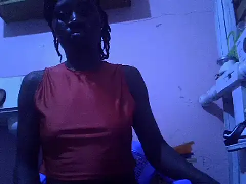 Snapshot of Petite_rider chatting on March 20, 7:46 pm Petite rider online show from March 20, 7:46 pm