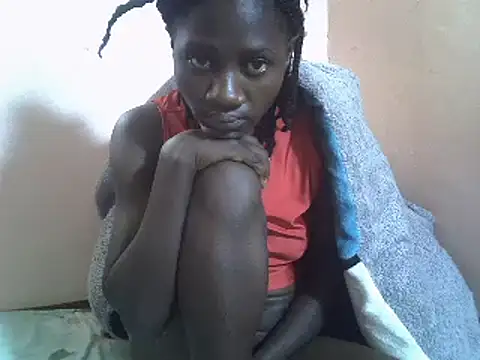 Snapshot of Petite_rider chatting on March 21, 7:44 am Petite rider online show from March 21, 7:44 am