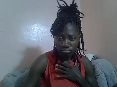 Snapshot of Petite_rider chatting on March 21, 11:01 am Petite rider online show from March 21, 11:01 am