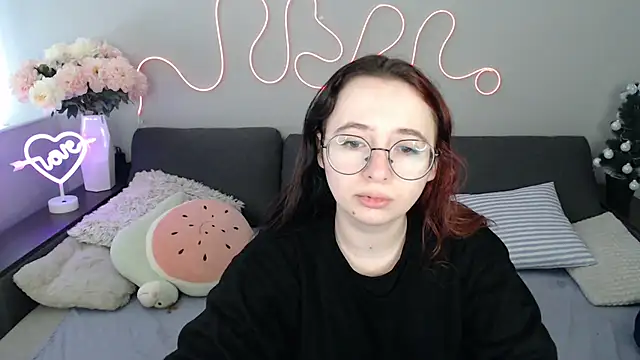 Mini Diva online show from January 19, 9:35 am