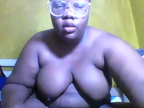 Twinklestar254 online show from February 15, 6:44 pm