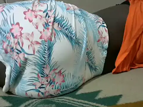 queen sessely12 online show from February 19, 6:54 pm