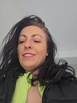 lovewildguy1 online show from March 31, 6:58 am