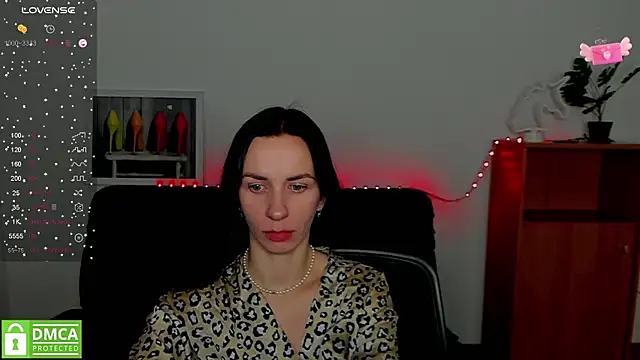 annakillianox online show from March 14, 3:58 pm