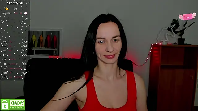 annakillianox online show from March 19, 3:40 pm