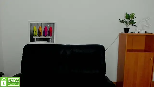 annakillianox online show from September 14, 5:28 am