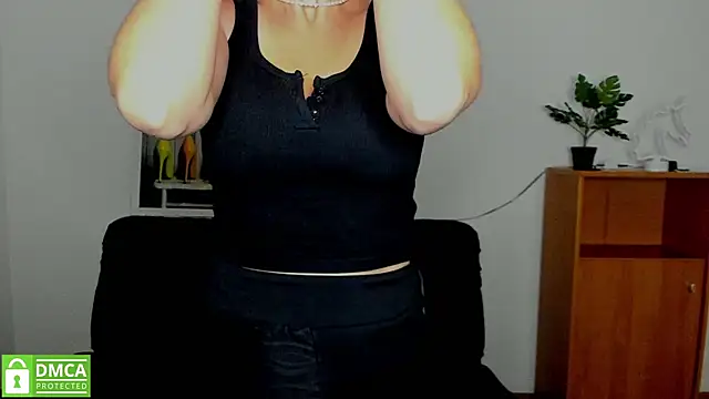 annakillianox online show from September 25, 5:22 am
