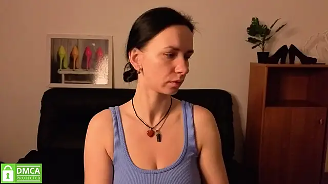 annakillianox online show from May 13, 5:27 am