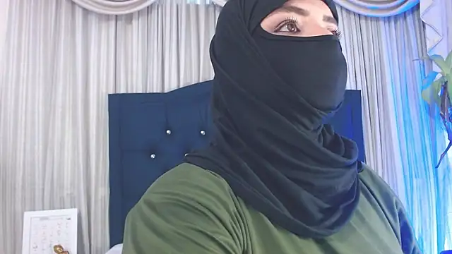 Uzra hayed online show from December 21, 7:27 pm