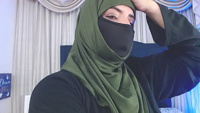 Uzra hayed online show from December 26, 12:14 am