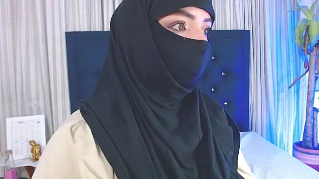 Uzra hayed online show from December 28, 11:05 pm