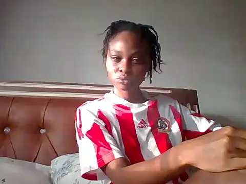 Toxique  online show from December 13, 2:38 pm