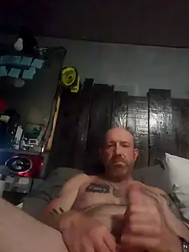 Snapshot of Will11indaddy chatting on October 18, 4:15 am Will11indaddy online show from October 18, 4:15 am