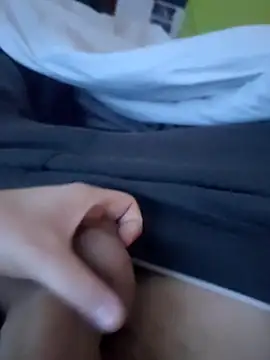 onbifeet online show from December 13, 11:17 pm