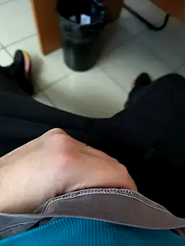 onbifeet online show from February 7, 8:40 am