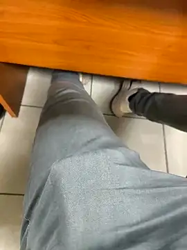 onbifeet online show from March 28, 7:19 am